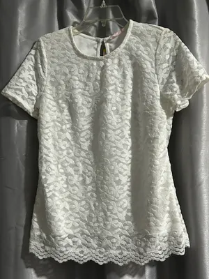 Women's White Lace Short Sleeve Blouse thumbnail 1