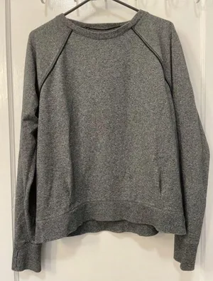 Lululemon Crew Love Pullover thumbnail 1