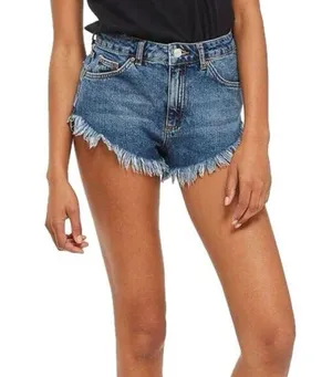 NWOT Topshop Kiri High Rise Curved Frayed Raw Hem Cut Off Denim Jeans Shorts 6 thumbnail 1