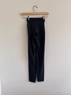 aerie Black High-Rise Crossover Waist Leggings thumbnail 3