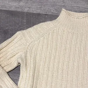 Kut From The Kloth Leona Ribbed Turtleneck Sweater Womens M Ivory Chunky Knit thumbnail 4