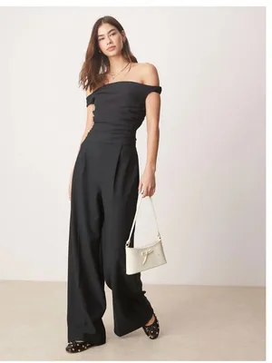 NWOT $130 Abercrombie & Fitch Women's Black Off The Shoulder Draped Jumpsuit thumbnail 2