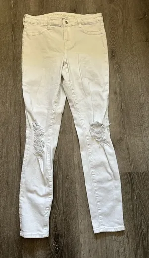 American Eagle Outfitters White Ripped Skinny Jeans thumbnail 1