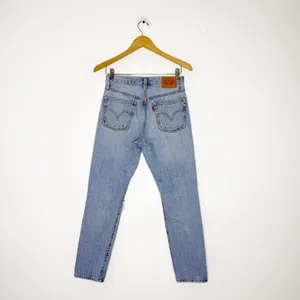 Levi’s 501 S Original Fit Jeans Size 26 / 2 Distressed Light Wash Straight Leg thumbnail 2