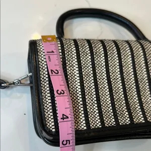 Zara Crossbody Bag Black and Cream Elegant Design thumbnail 11