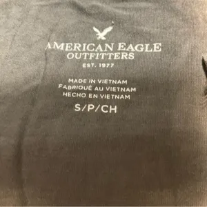 American Eagle Outfitter Gray V Neck Top Soft Women Sz S thumbnail 3