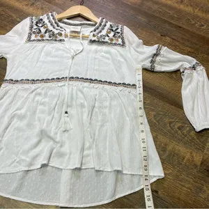 Knox Rose White Embroidered Blouse Tassels Sz Medium Boho Peasant Hippie Artsy thumbnail 4