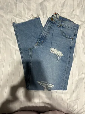 Aviator Nation Mid Rise Relaxed Surfer Jean thumbnail 3