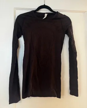 Lululemon Swiftly Long Sleeve thumbnail 1
