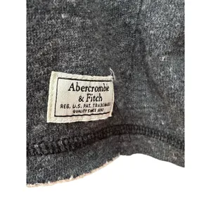 Abercrombie Fitch Hoodie Womens Sz XS Gray Long Sleeve Pullover‎ NWT #ST7-5 thumbnail 2