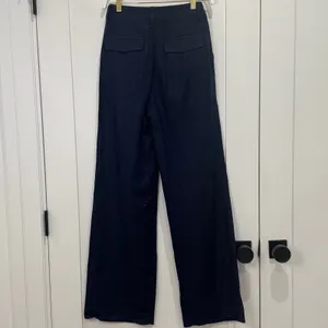 Gap Uniform Linen Pleated Pants 0 Navy Blue Minimal Chic Classic thumbnail 6