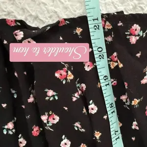 Daisy & Delilah Boho Black Floral Top Smocked Bodice Long Bell Sleeve Women’s M thumbnail 10