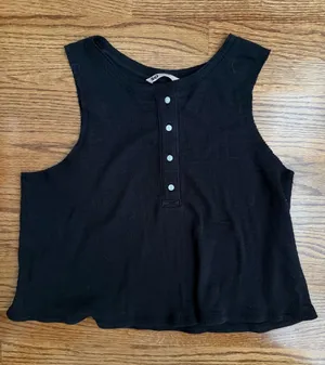SO black tank size large thumbnail 1