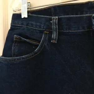 FINAL MARKDOWN Ladies wrangler jeans 12 x 32 thumbnail 3
