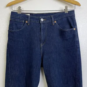 Levis LEJ Re-Issue Slouch Taper Jeans 27 Womens Blue Denim Relaxed Crop Stretch thumbnail 3