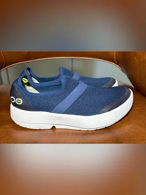 Oofos Womens OOmg Q1-1312020-3 Navy Blue Casual Shoes Sneakers Size 7.5 thumbnail 4