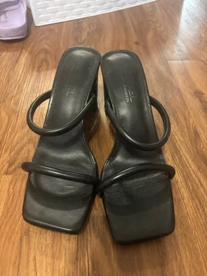 Michael Shannon Black Heels thumbnail 2
