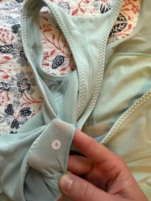Lululemon Tank Top 6 thumbnail 3