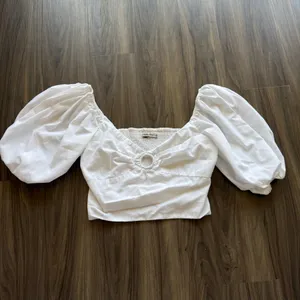 Abercrombie Top thumbnail 2