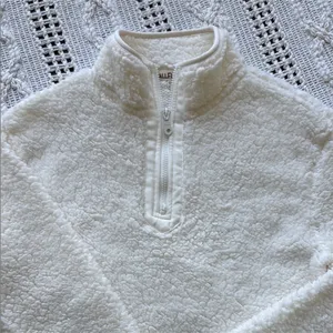 Wallflower Cozy White Sherpa Half thumbnail 3
