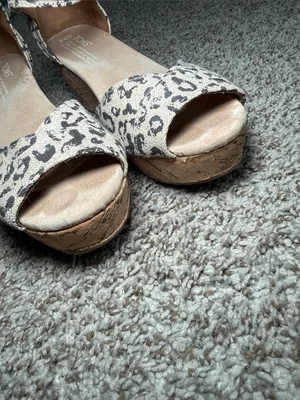 TOMS Kinsley Leopard‎ Print Wedge Sandals Women’s 6.5 Open Toe Ankle Strap Cork thumbnail 7