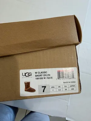 UGG Boots Classic thumbnail 9
