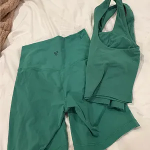 TnAction Green Athletic set Tank and Shorts Set thumbnail 3