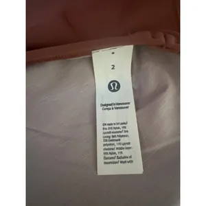 NWT Lululemon Flow Y Wrap-Front high-neck bra - Brown Size 2 thumbnail 4