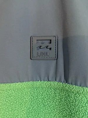 Billabong Boundary Lite Fleece 1/4 Zip Sweatshirt | Size: Small thumbnail 3