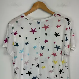 Monrow Womens Vneck Colorful Star Print Tshirt Sz Large Cotton thumbnail 11