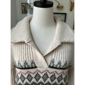 NWOT Herizon Patterned V thumbnail 6