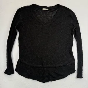 We The Free Top Small Black Long Sleeve V Neck Textured Knit Raw Hem Boho Casual thumbnail 1