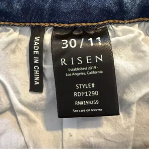 Risen Jeans Straight Distressed Ankle Women’s Jeans Size 30/11 thumbnail 8
