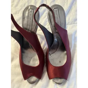 BCBG Max Azria Heels Burgundy Satin Slingback Sandals Peep Toe Stiletto Size 6 thumbnail 3