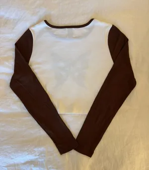 Brown Long Sleeve Graphic Tee thumbnail 2