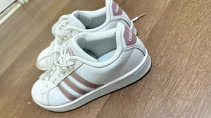 Adidas Cloudfoam Advantage Womens Size 7 Tennis Shoe White Pink Training Sneaker thumbnail 4