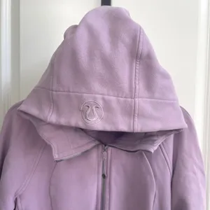 Lululemon Scuba Full Zip Hoodie Women 10 Purple Lavender Athleisure Thumbholes thumbnail 3