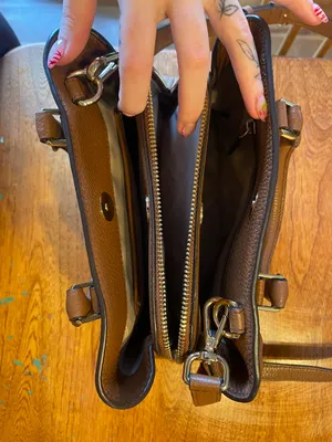 Michael Kors Crossbody thumbnail 3