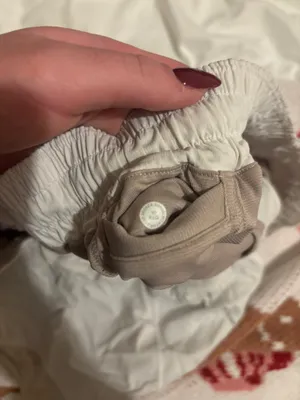 Lululemon Hotty Hot Shorts White 2.5" thumbnail 3