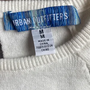 Urban Outfitters Ulla Cut Out Sweater Cream Size Medium thumbnail 4