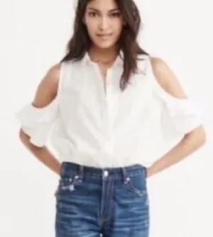 Abercrombie & Fitch Cut Out Shoulder White Button Down Cotton Top(Size Medium) thumbnail 1