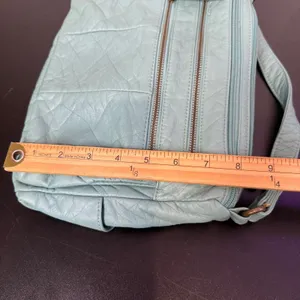 Bueno Multi Zip Pocket Green Crossbody Bag Crinkled Vegan Leather Pebble thumbnail 14