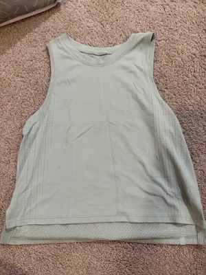 Lululemon Tank thumbnail 1