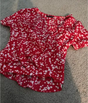 Shein Top Crop thumbnail 3