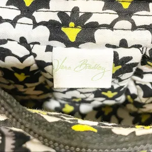 Vera Bradley Black White Floral Mini Cloth‎ Zipper Handbag thumbnail 3