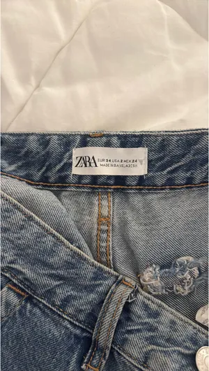 ZARA Jeans with Pockets thumbnail 4
