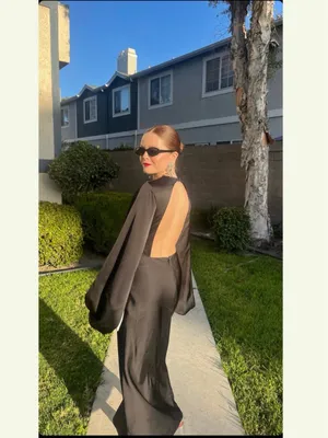 Significant Other Demi Backless Long Sleeve Column Gown UK8/US4 thumbnail 2
