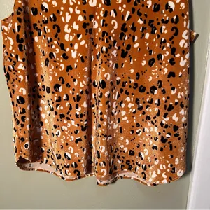 Loft Women's Size Medium Sleeveless V-Neck Top‎ Velour Velvet Tan Animal Print thumbnail 6