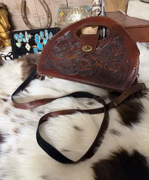Western tooled bag Brown thumbnail 1