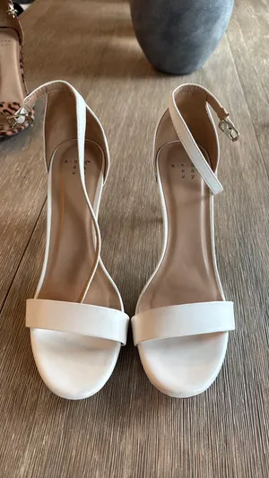 White target heels thumbnail 4